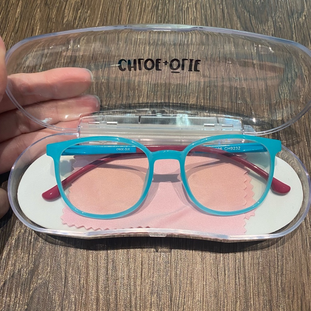 Chloe and Olie kids blue light glasses